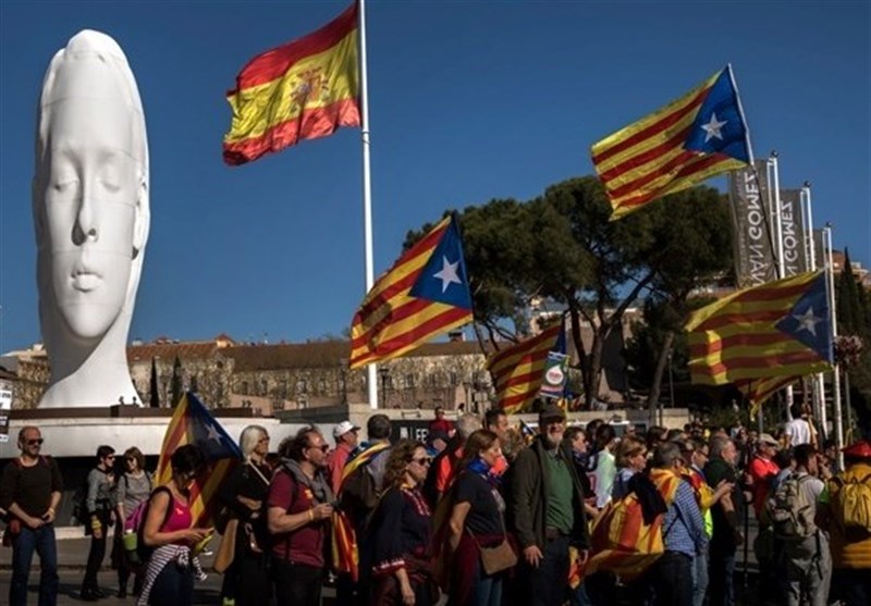 تظاهرات هزاران نفر در مادرید در حمایت از جدایی طلبان کاتالونیا