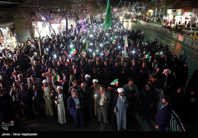 گلباران حرم امام رضا در شب میلاد جوادالائمه(ع)