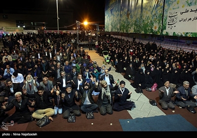 گلباران حرم امام رضا در شب میلاد جوادالائمه(ع)