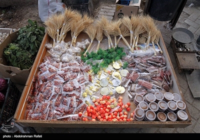 در آخرین روزهای سال 97 بازار همدان حال و هوای نوروزی گرفته است 