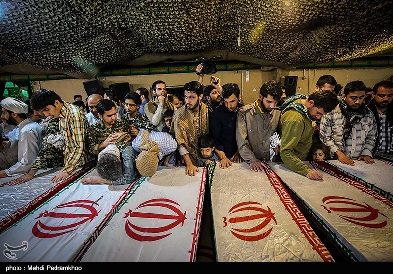 اصفهان| مراسم بزرگداشت شهدای حریم امنیت در لشکر 14 امام حسین (ع) برگزار شد