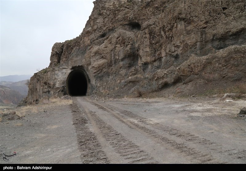 عملیات زیرسازی پروژه راه‌آهن اردبیل - میانه شهریورماه امسال به اتمام می‌رسد