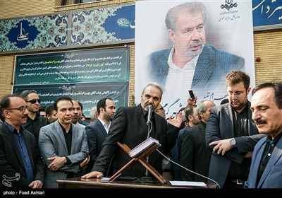 مراسم تشییع پیکر بهرام شفیع مجری و گزارشگر باسابقه در محوطه مسجد بلال سازمان صدا و سیما