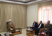 وزیر امور خارجه با آیت‌الله جوادی آملی دیدار کرد‌