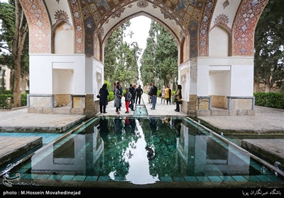 عنوان تصویراین باغ تاریخی یکی از پربازدیدترین مکان‌های گردشگری در استان اصفهان است به قسمی که عنوان پربازدیدترین اثر تاریخی این استان در نوروز 1397 را به دست آورد.