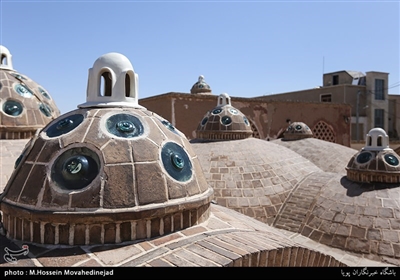 بام این حمام بخش شاهکار آن به شمار می رود و یکی از زیباترین بام های گنبدی شکل ایران است