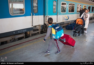 مسافران نوروزی در ایستگاه راه آهن تهران