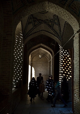 مسجد امام خمینی (ره) یکی از بناهای تاریخی و دیدنی شهرستان بروجرد است که در مرکز شهر در میانه راسته‌بازار یا همان بازار قدیمی بروجرد قرار دارد