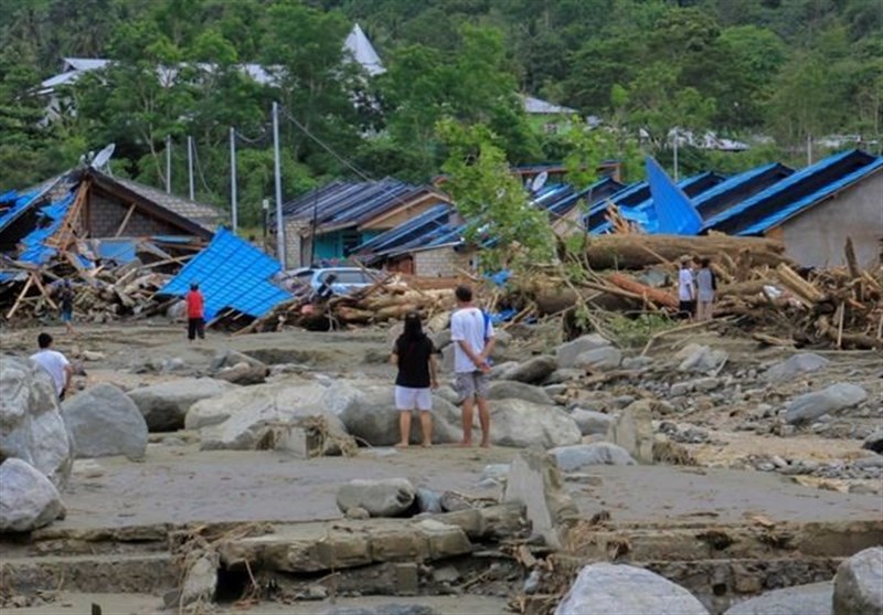 89 کشته و ده‌ها مفقود‌الاثر بر اثر سیلاب و رانش زمین در اندونزی