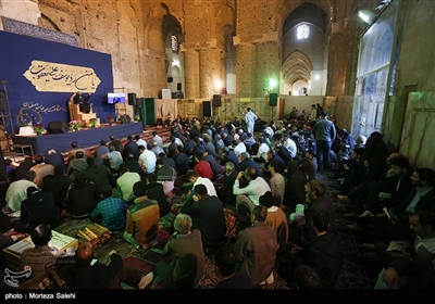 مراسم معنوی اعتکاف در مسجد جامع اصفهان 
