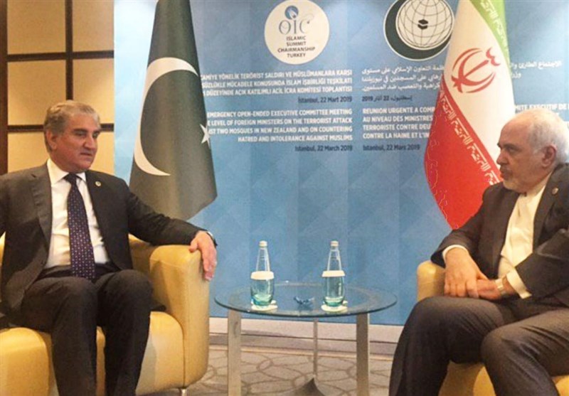 Iranian, Pakistani FMs Meet in Turkey