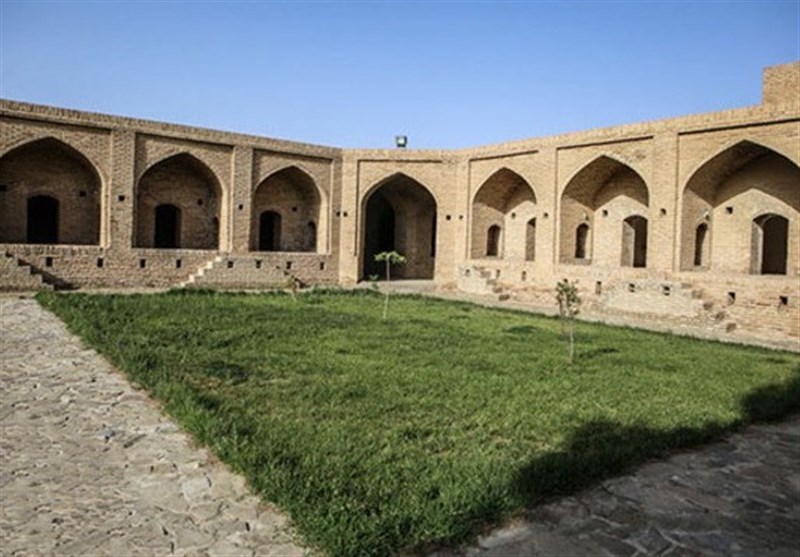 5 کاروانسرای تاریخی استان سمنان به بخش خصوصی واگذار شد