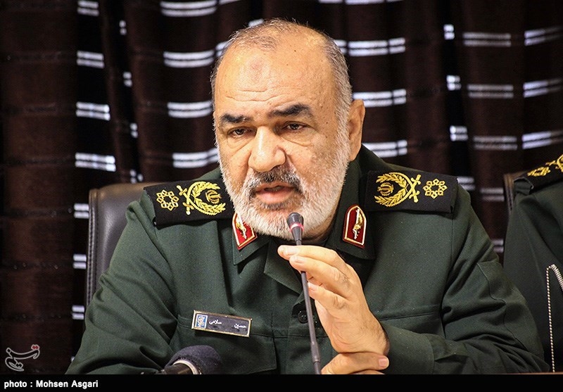 IRGC Chief Briefs Iranian MPs on Regional Situation, Future Plans