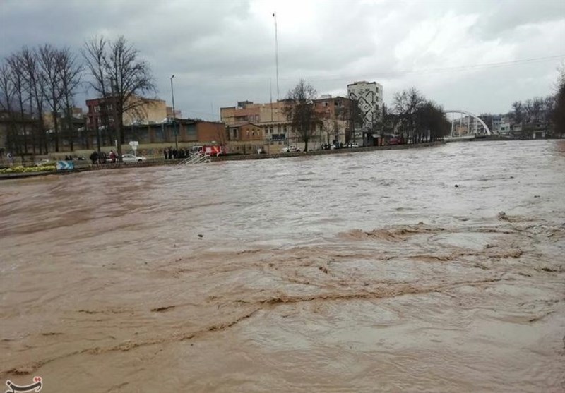 فیلم اختصاصی از سیلاب ناگهانی در شیراز