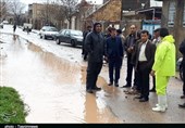 یک نفر بر اثر سیل در سرپل‌ذهاب جان باخت/ آبگرفتگی معابر شهری و قطع برق در استان کرمانشاه+فیلم