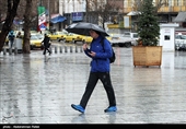 بارش باران سیل‌آسا و تگرگ تهران را فراگرفت