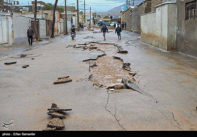 سیلاب 680 میلیارد ریال به زیرساخت‌های دالاهو خسارت وارد کرد