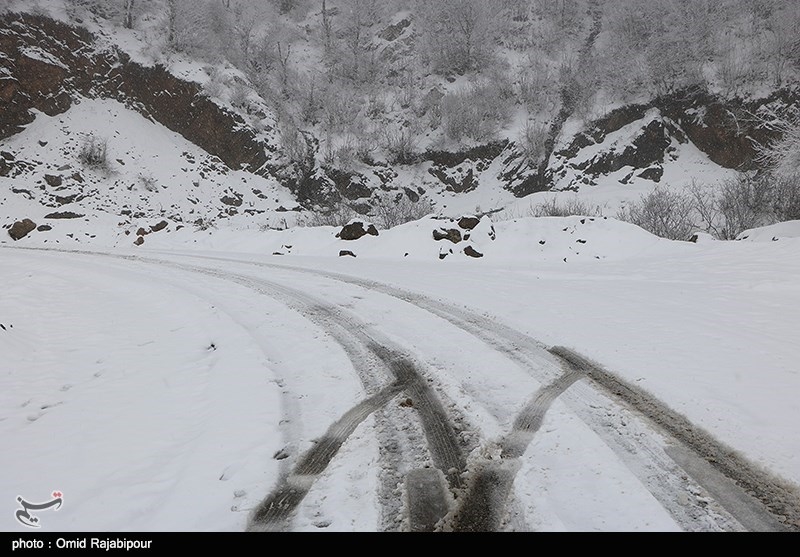 آخرین وضعیت راه‌ها|جاده‌های 19 استان شاهد بارش برف و باران در روز 11 فروردین