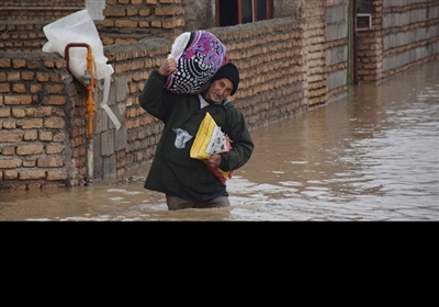 ایران کے شہر شیراز میں سیلاب نے تباہی مچادی