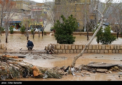 ایران کے شہر شیراز میں سیلاب نے تباہی مچادی