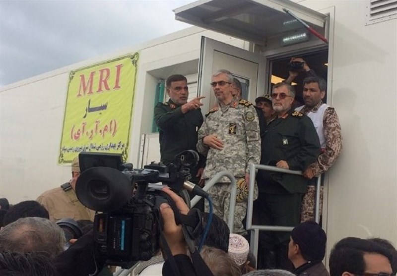 سرلشکر باقری: ‌سپاه کامل‌ترین بیمارستانی صحرایی را در مناطق سیل‌زده مستقر کرد+فیلم