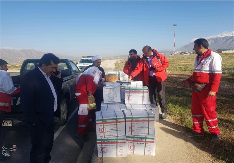 گروه‌های امدادی و مواد غذایی از استان یزد به مناطق سیل‌زده لرستان اعزام شدند