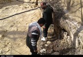 ساخت دیواره مهارکننده سیلاب توسط بسیج سازندگی سپاه امام رضا(ع)+عکس