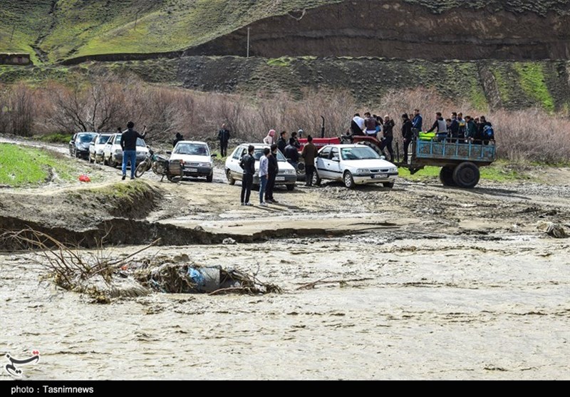 خراسان‌شمالی| آب و برق بیش‌ از 10 روستا در راز و جرگلان بر اثر بارندگی‌ها قطع شد