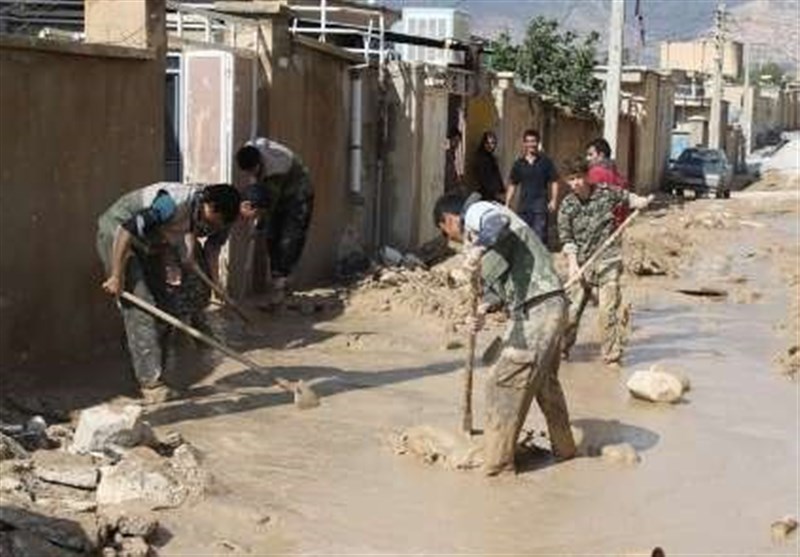 6 گروه جهادی به روستاهای سیل‌زده پلدختر اعزام شد