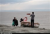 گردشگران نوروزی دریاچه ارومیه+تصاویر