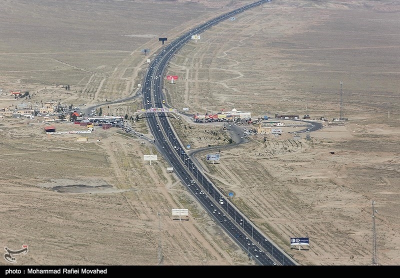 نماینده مردم کاشان در مجلس: باند دوم جاده بادرود کاشان به‌زودی به‌ بهره‌برداری می‌رسد