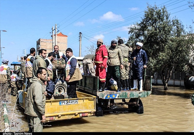 کمک‌های ارتش در شهر آق‌قلا بسیار موثر بوده است