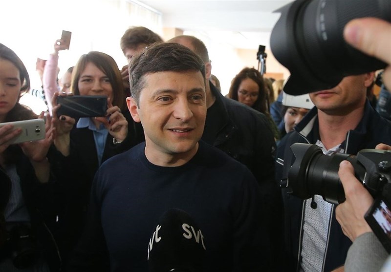 Ukraine Comedian Zelensky Wins Presidency in Landslide