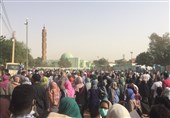 Sudan Protesters Rally outside Army HQ for 2nd Say: Witnesses