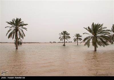 Karun River in Southwest Iran Floods, Causes Evacuation