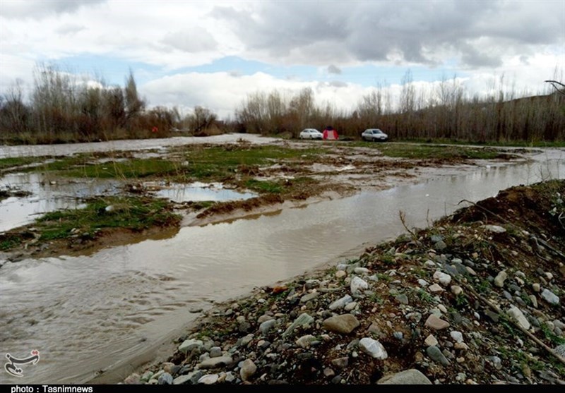 آب در مناطق سیلابی مازندران فروکش کرد