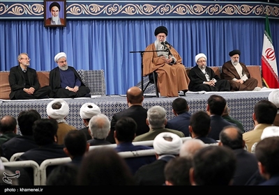 دیدار مسئولان نظام و سفرای کشورهای اسلامی با رهبر معظم انقلاب