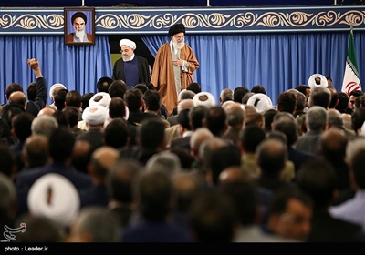 دیدار مسئولان نظام و سفرای کشورهای اسلامی با رهبر معظم انقلاب