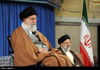 دیدار مسئولان نظام و سفرای کشورهای اسلامی با رهبر معظم انقلاب