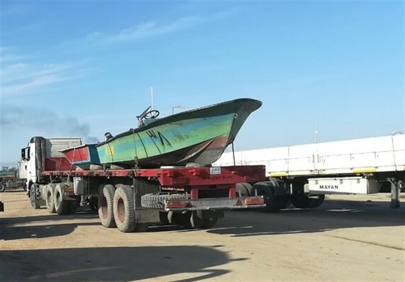 بوشهر|شش شناور منطقه دوم دریایی سپاه برای امدادرسانی به سیل‌زدگان خوزستانی ارسال شد