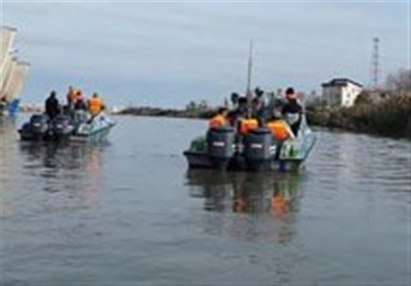 18 قایق تندرو و صیادی شیلات استان بوشهر برای یاری رسانی به سیل‌زدگان آماده است