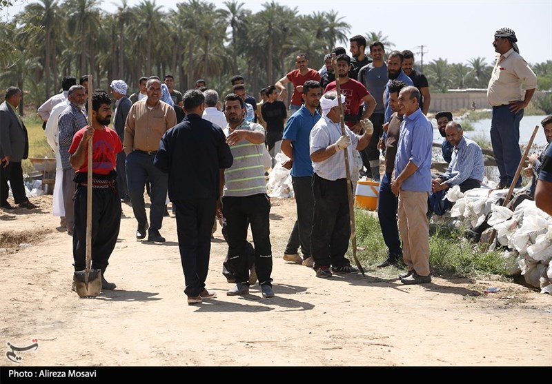 خوزستان| کمبود امکانات برای ساخت سیل بند در روستاهای غزاویه بزرگ و کوچک +تصویر