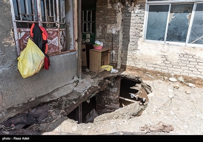 تخریب خانه ها بر اثر جاری شدن سیل در منطقه شاهیوند خرم آباد