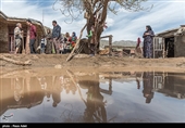 اشتری: توزیع کمکهای مردمی در مناطق سیل‌زده لرستان &quot;کم و ناکافی&quot; است