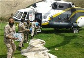 امدادرسانی بالگردهای نیروی هوافضای سپاه به سیل‌زدگان استان ایلام + فیلم و عکس