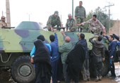 امدادرسانی کلاه سبزهای ارتش به سیل‌زدگان لرستان ادامه دارد؛ برپایی 5 کمپ در پلدختر