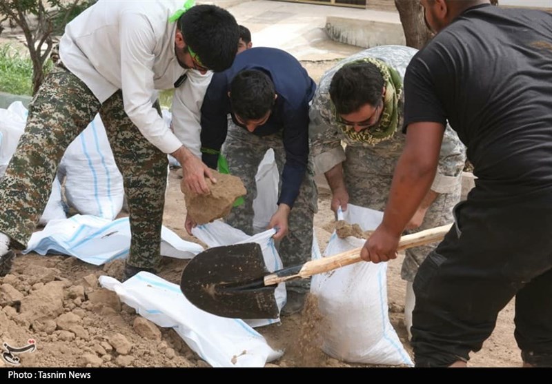 استان تهران معین سیل‌زدگان به استان خوزستان شد