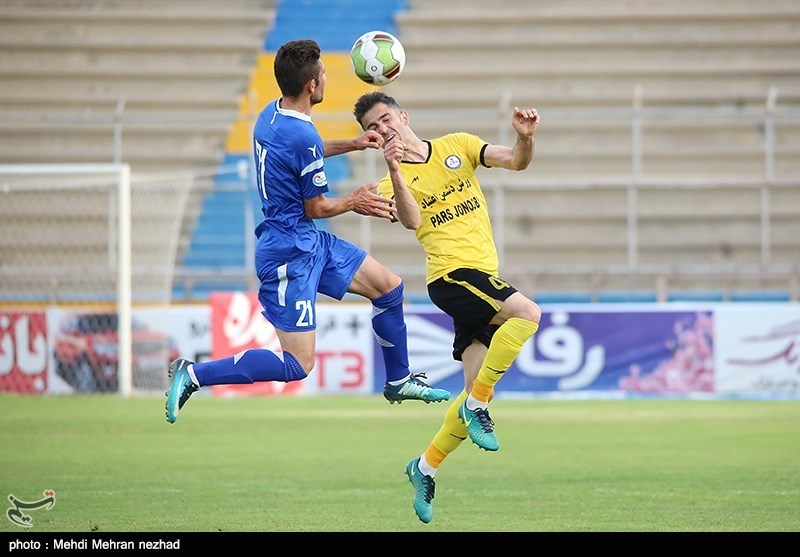 لیگ برتر فوتبال| نفت مسجدسلیمان با فیروز کریمی هم رنگ پیروزی را ندید