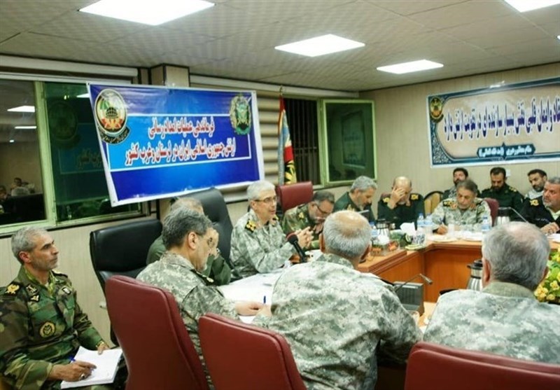 تشکیل جلسه فرماندهی امدادرسانی نیروهای مسلح به سیل زدگان به ریاست سرلشکر باقری