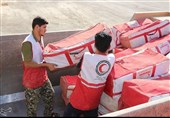 200 تخته چادر امدادی از یزد برای سیل‌زدگان کرمان ارسال شد